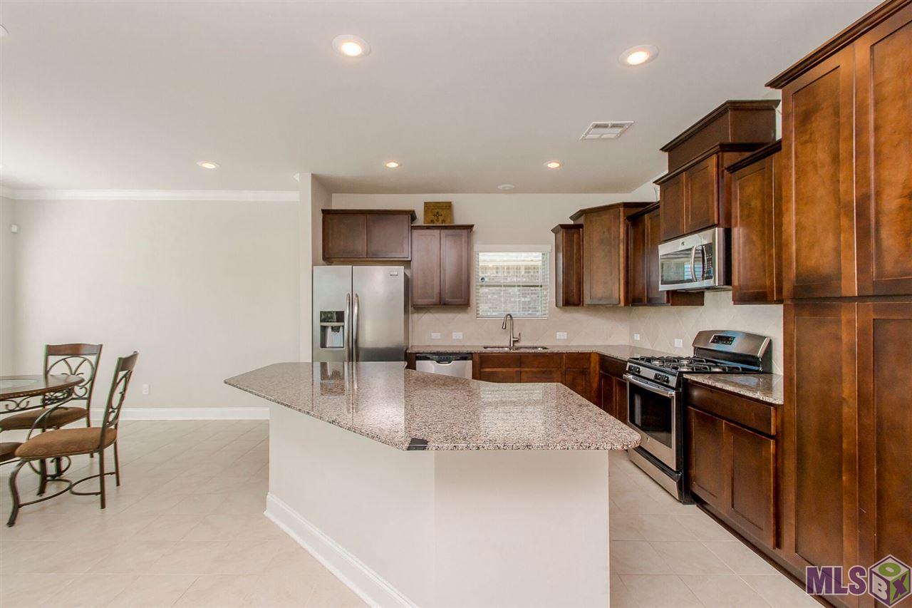 22524 Timber Ridge Drive Denham Springs, LA 70726 - Photo 5 of 12 Gallery Image 5