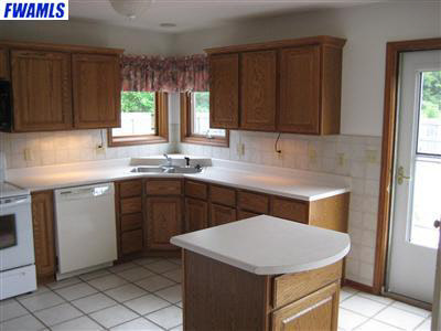 10820 Wild Ridge Place Fort Wayne, IN 46818 - Photo 10 of 23