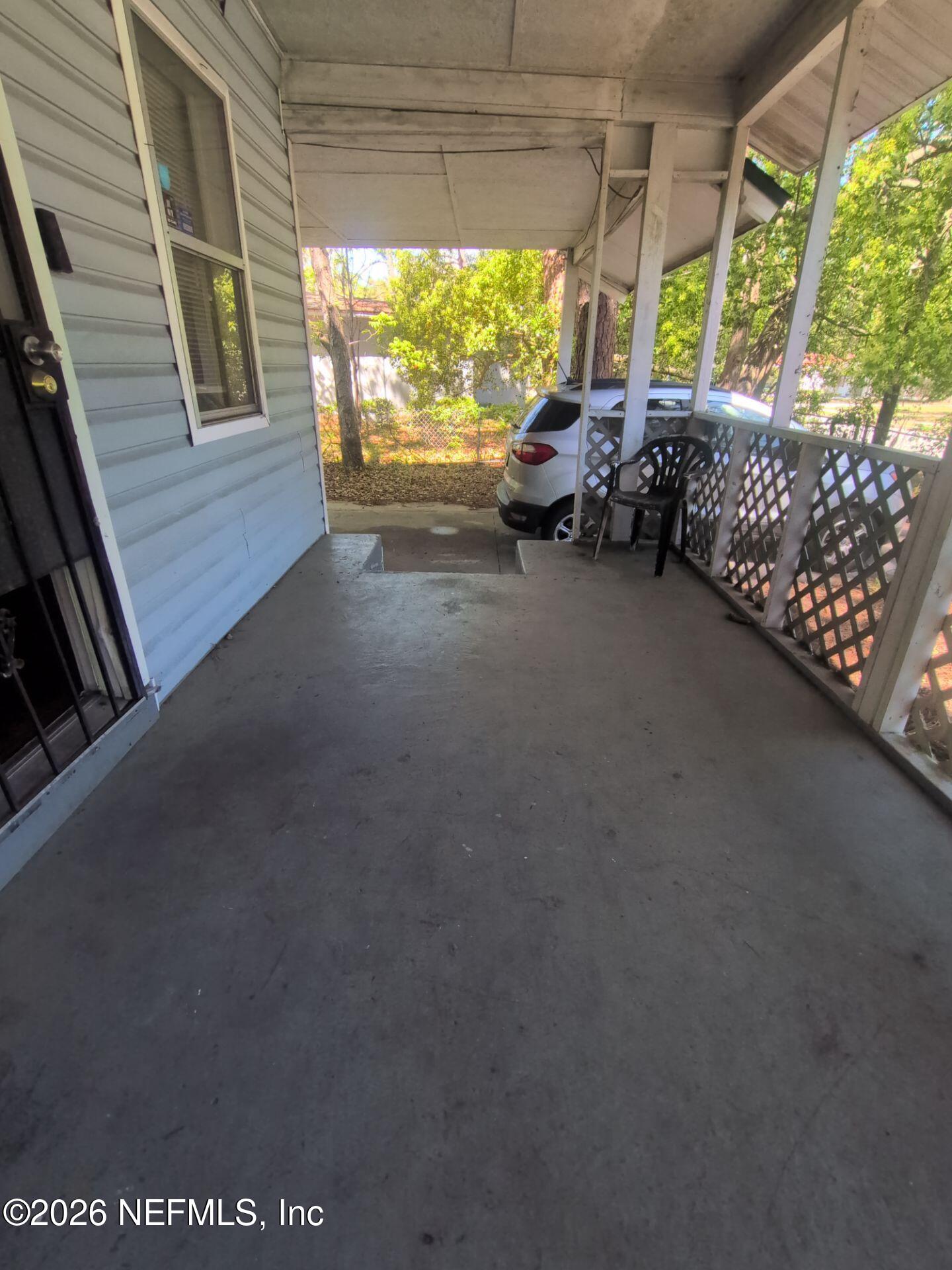 2092 Benedict Road Jacksonville, FL 32209 - Photo 3 of 17 3-Apr 12, 2026 15-19-35-GyY4