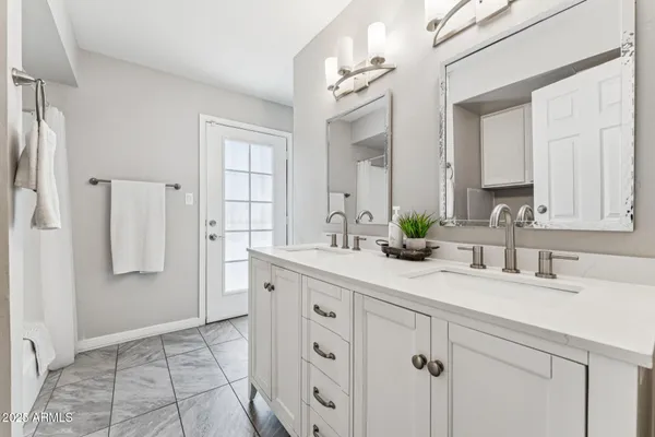 $609,000 | 3017 West Sahuaro Drive, Phoenix, AZ 85029