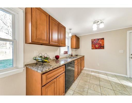 62 Ludlow Road South Hadley, MA 01075 - Photo 5 of 17