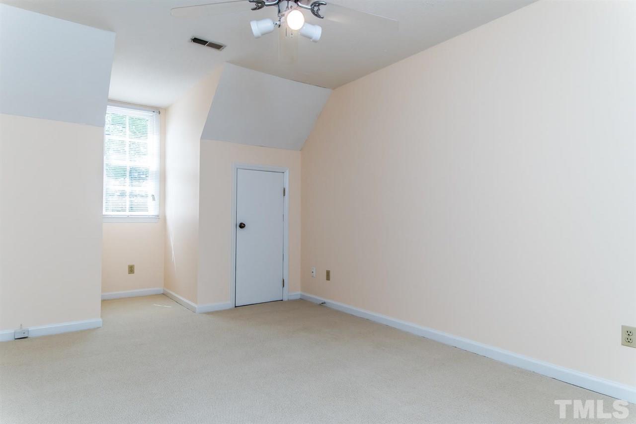 6212 New Market Way Raleigh, NC 27609 - Photo 12 of 18 Gallery Image 12