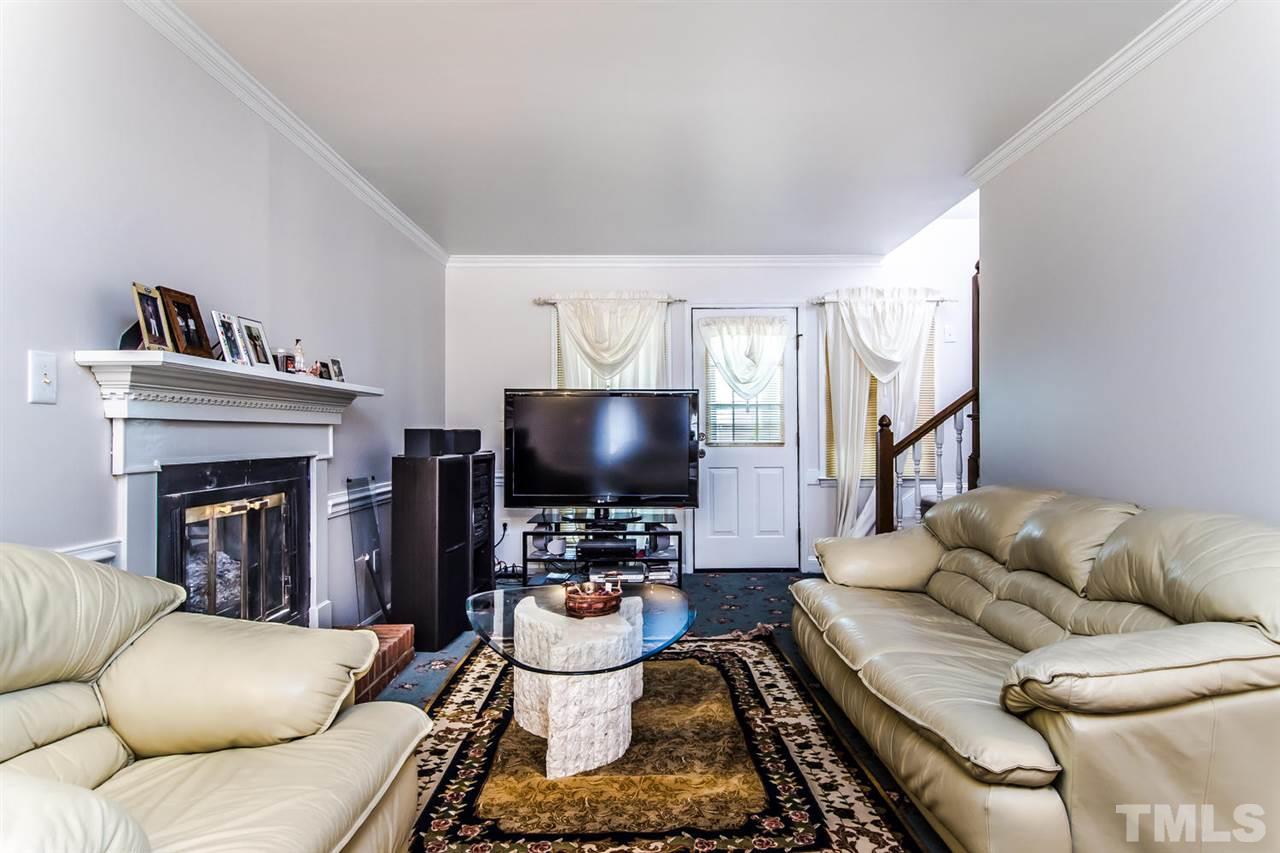 6212 New Market Way Raleigh, NC 27609 - Photo 6 of 18 Gallery Image 6