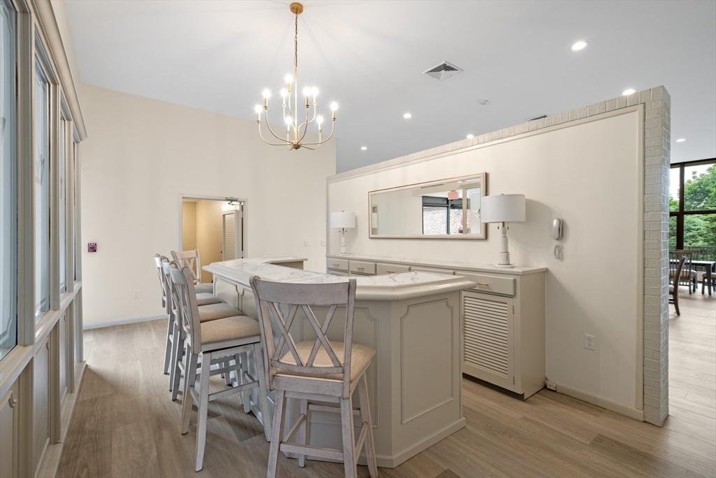 402 Paradise Road, Unit U: 3Q Swampscott, MA 01907 - Photo 27 of 36