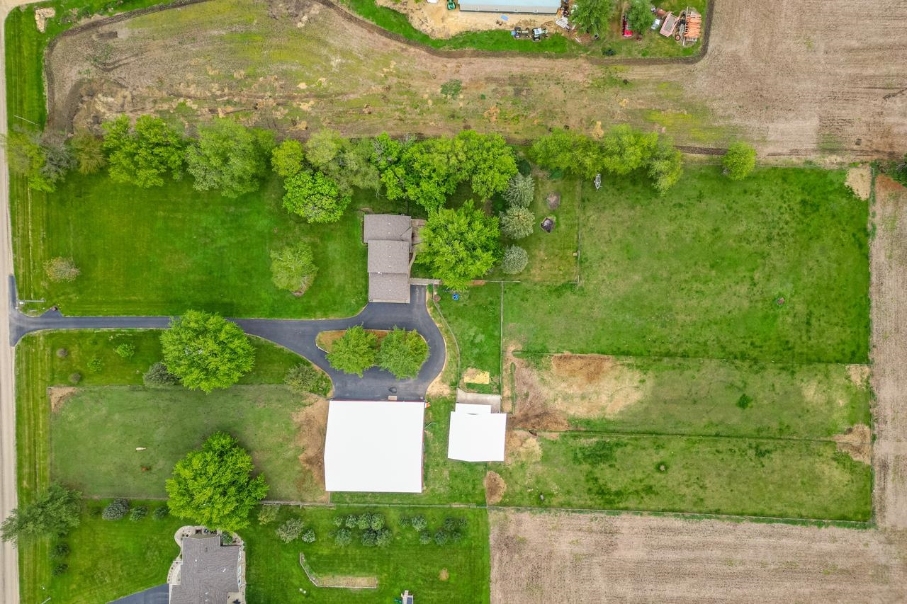 10160 Cemetery Road Pecatonica, IL 61063 - Photo 52 of 55