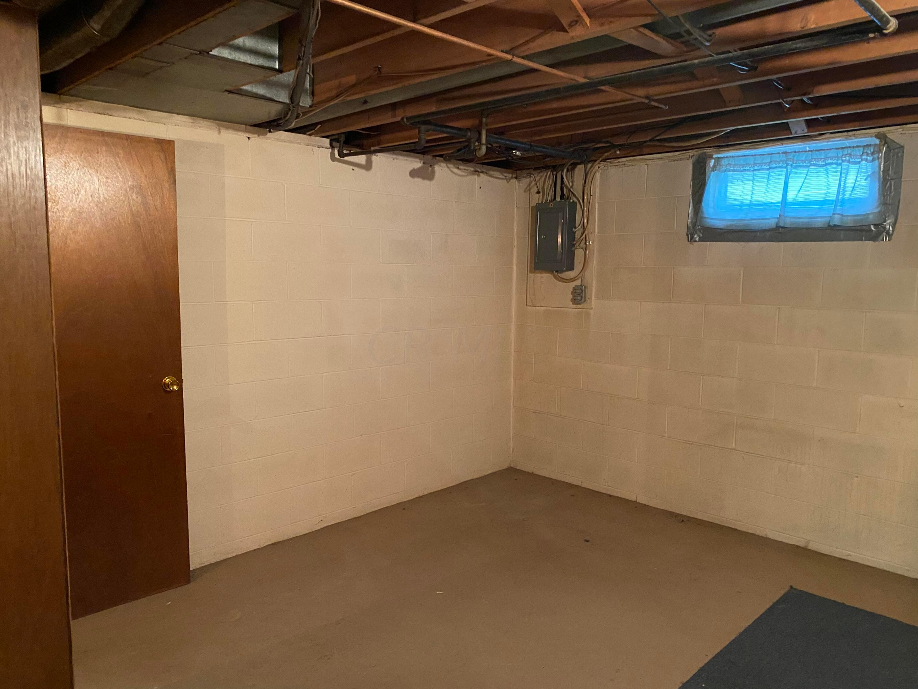 622 Beechwood Road Columbus, OH 43213 - Photo 14 of 24 Basement