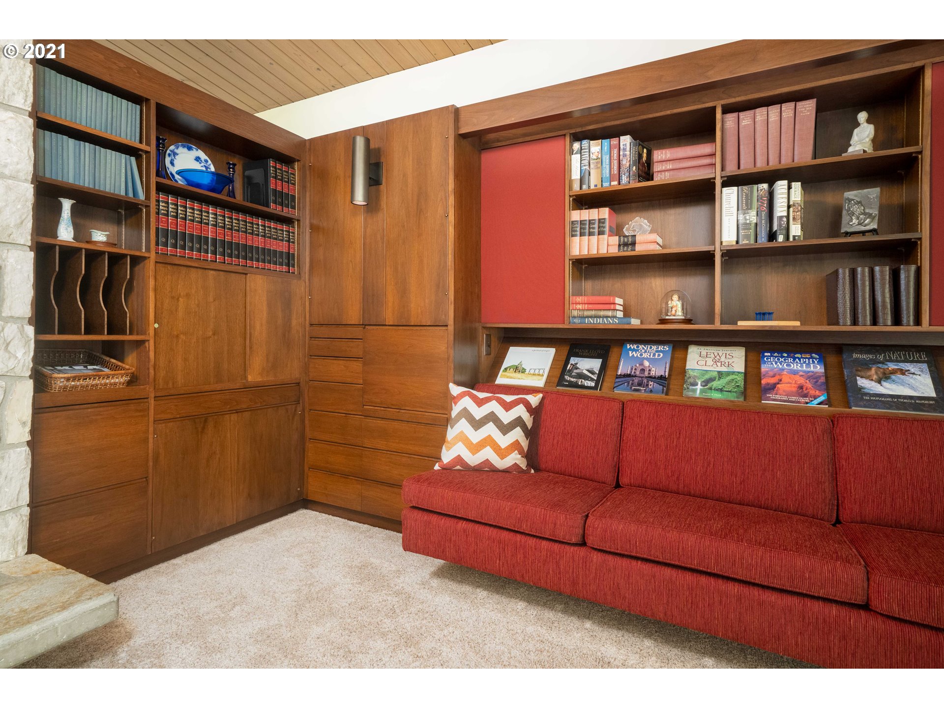 4001 Southwest Altadena Avenue Portland, OR 97239 - Photo 11 of 30 Gallery Image 11