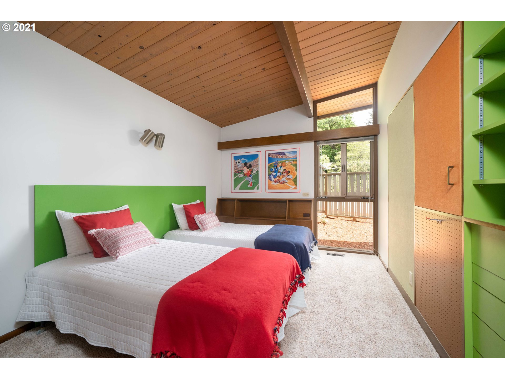 4001 Southwest Altadena Avenue Portland, OR 97239 - Photo 22 of 30 Gallery Image 22