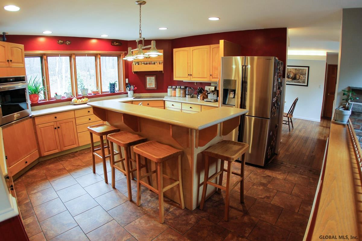 310 New Road Schodack, NY 12123 - Photo 5 of 34 Photo 5