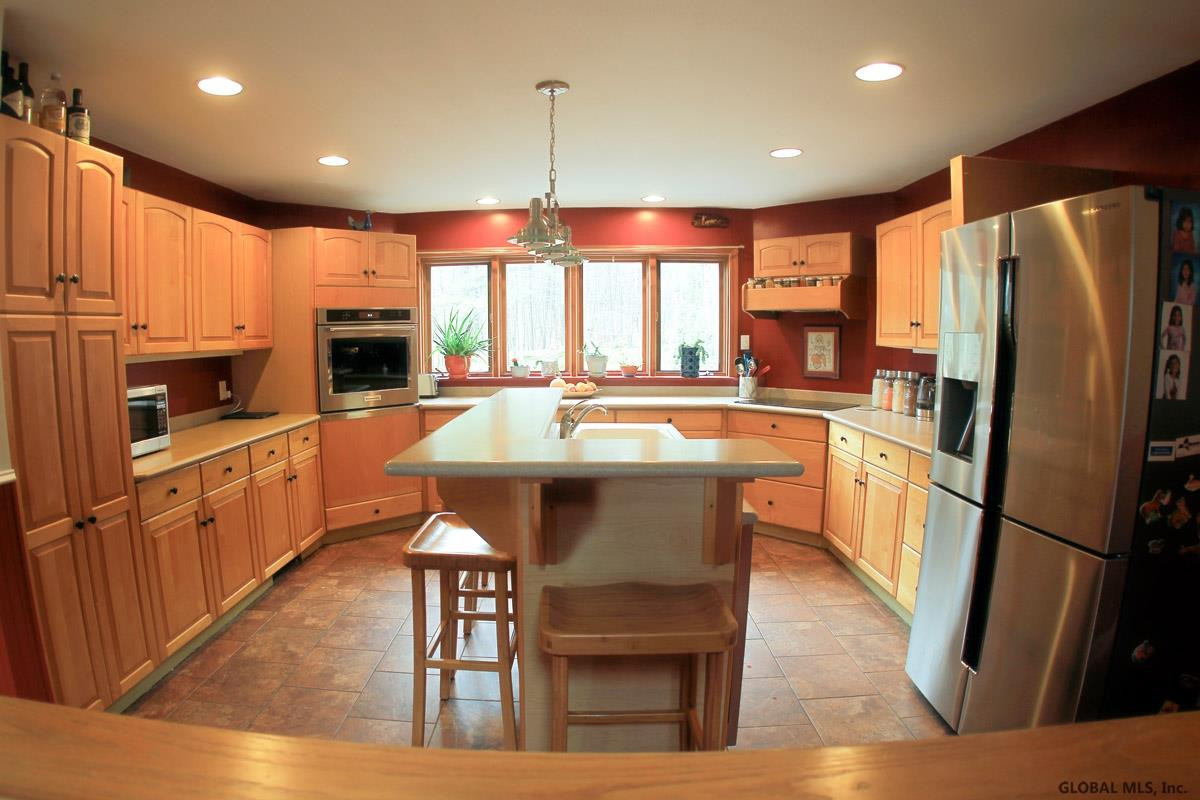 310 New Road Schodack, NY 12123 - Photo 6 of 34 Photo 6