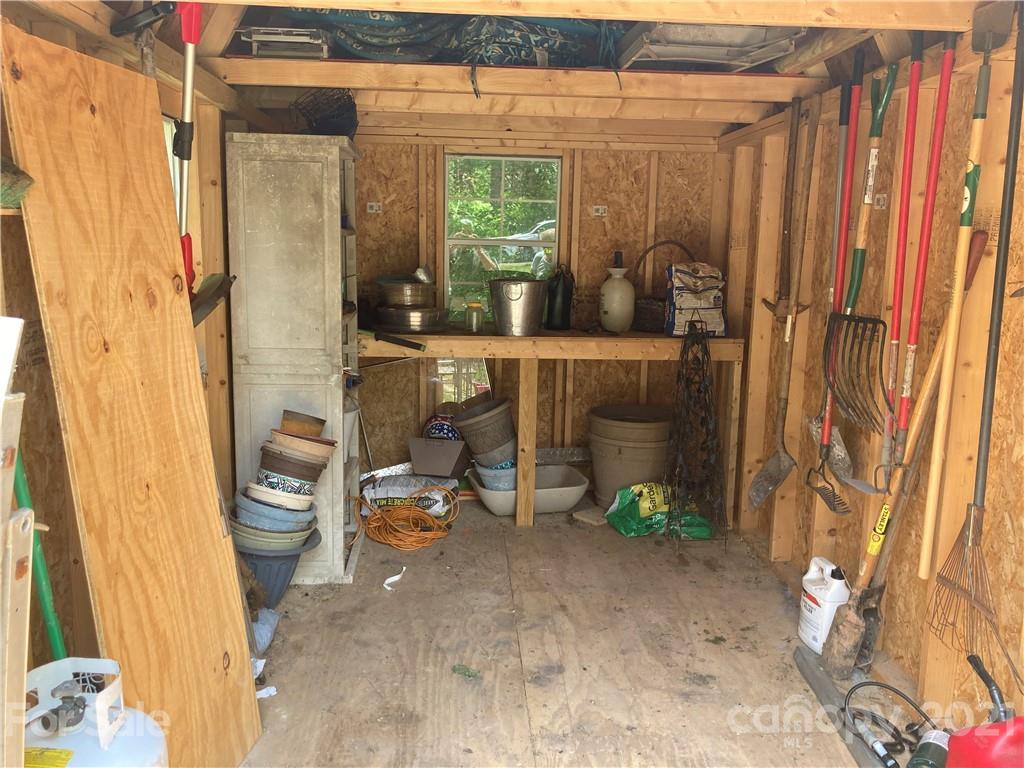 8537 Rhodhiss Road Connelly Springs, NC 28612 - Photo 22 of 24 Gallery Image 22