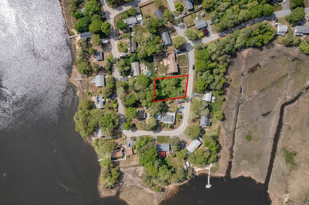 4 Wren Terrace Wareham, MA 02571 - Photo 2 of 13