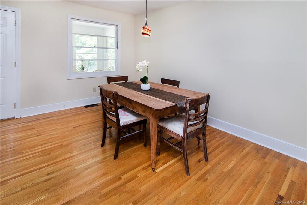 2835 Allen Road South Charlotte, NC 28269 - Photo 11 of 20 Gallery Image 11