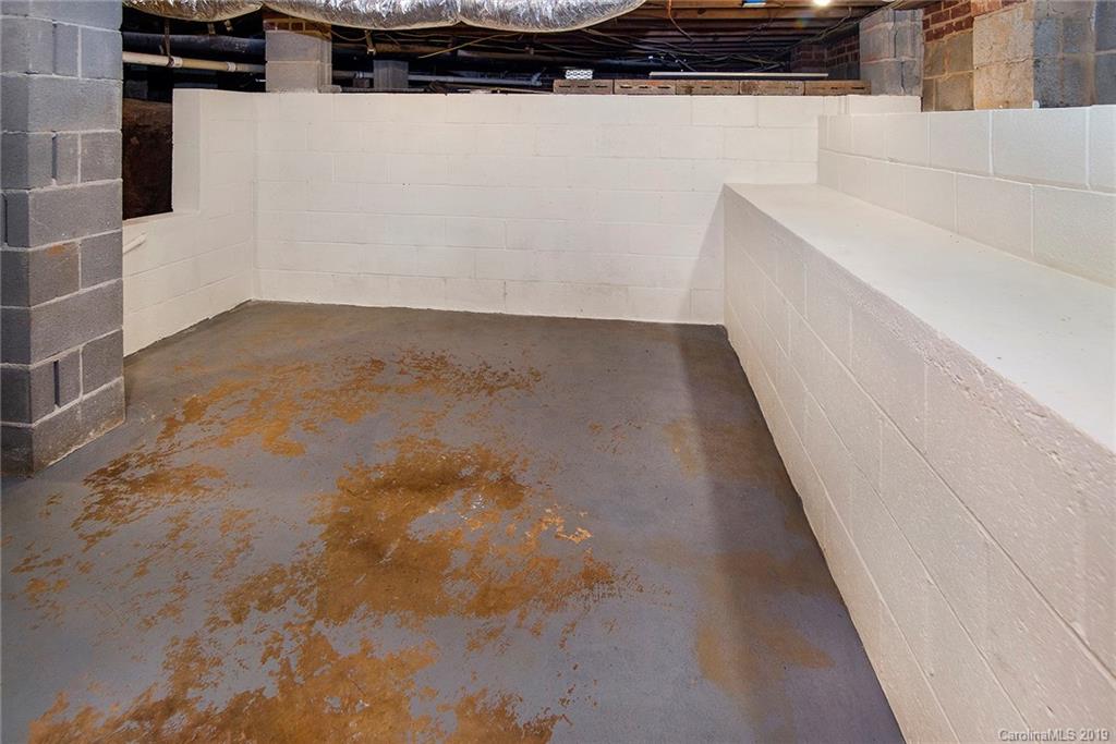 2835 Allen Road South Charlotte, NC 28269 - Photo 19 of 20 Gallery Image 19
