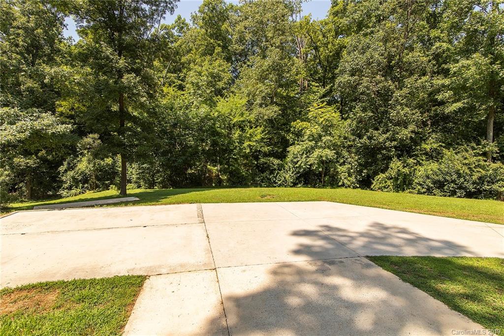 2835 Allen Road South Charlotte, NC 28269 - Photo 20 of 20 Gallery Image 20