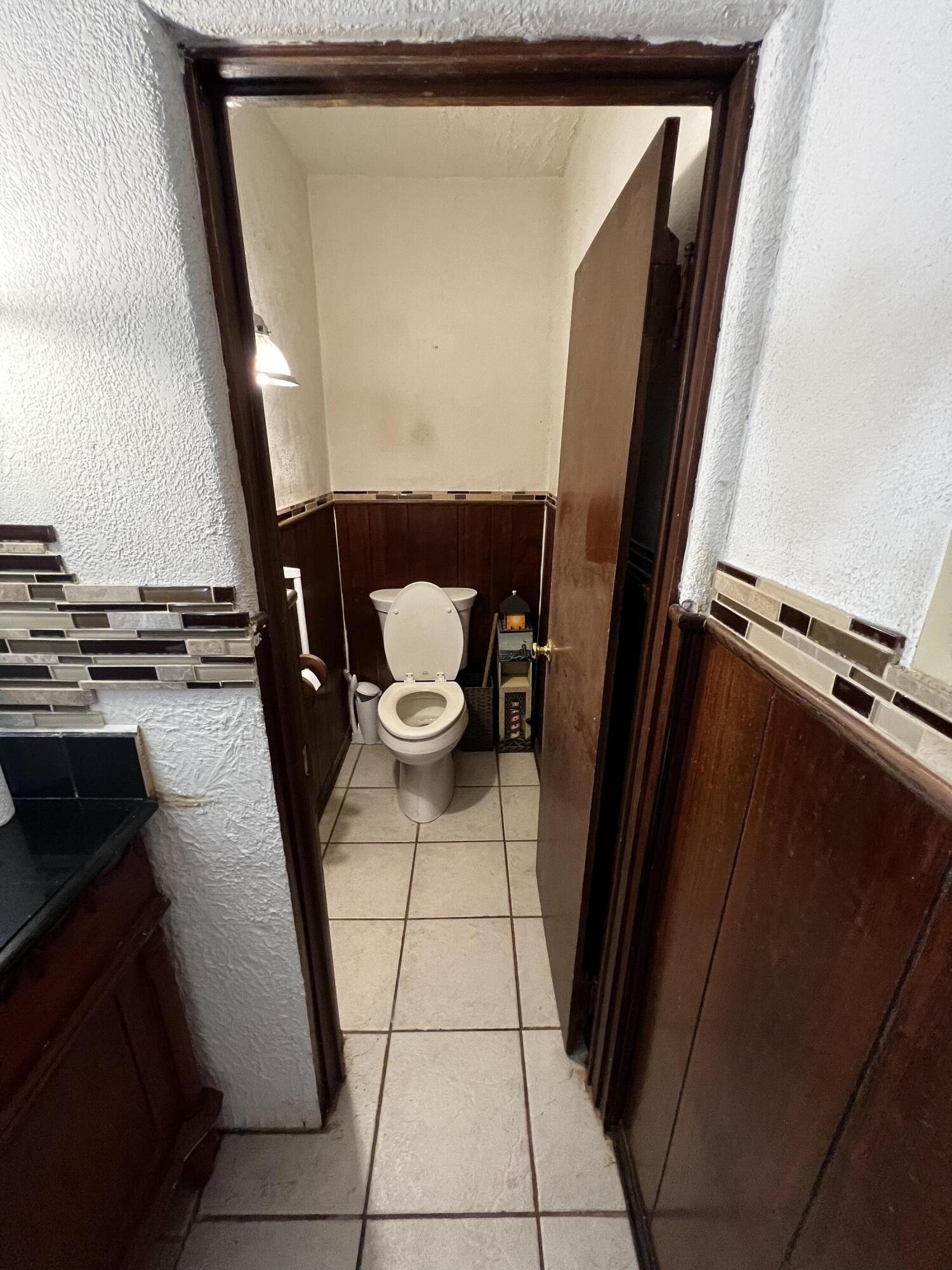1105 Hartman Road Fort Pierce, FL 34947 - Photo 11 of 24 050EA61D-7ADC-4657-AA98-827867B96056
