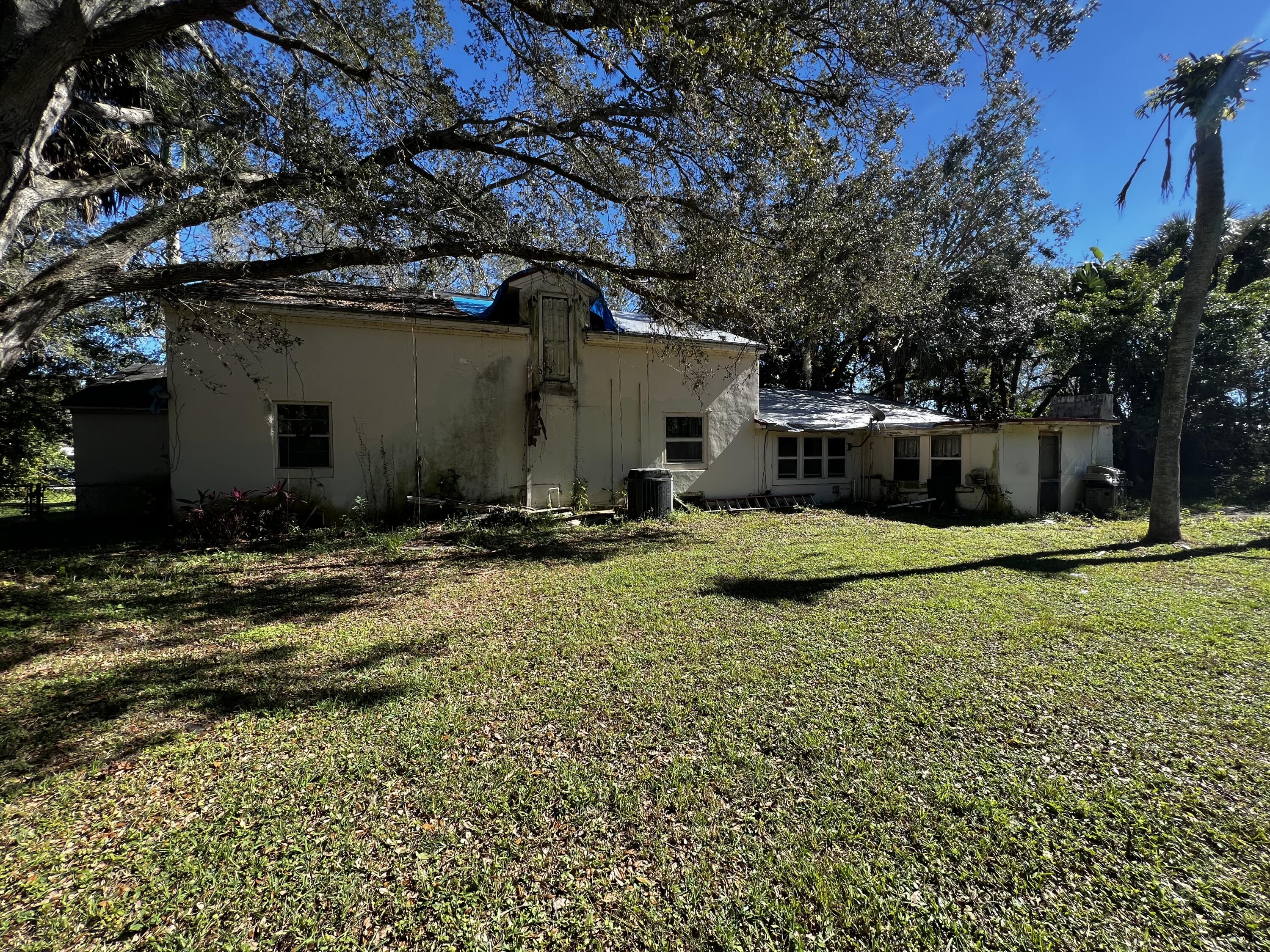 1105 Hartman Road Fort Pierce, FL 34947 - Photo 20 of 24 4070036C-B9E0-4C78-840E-0BEAA229F046