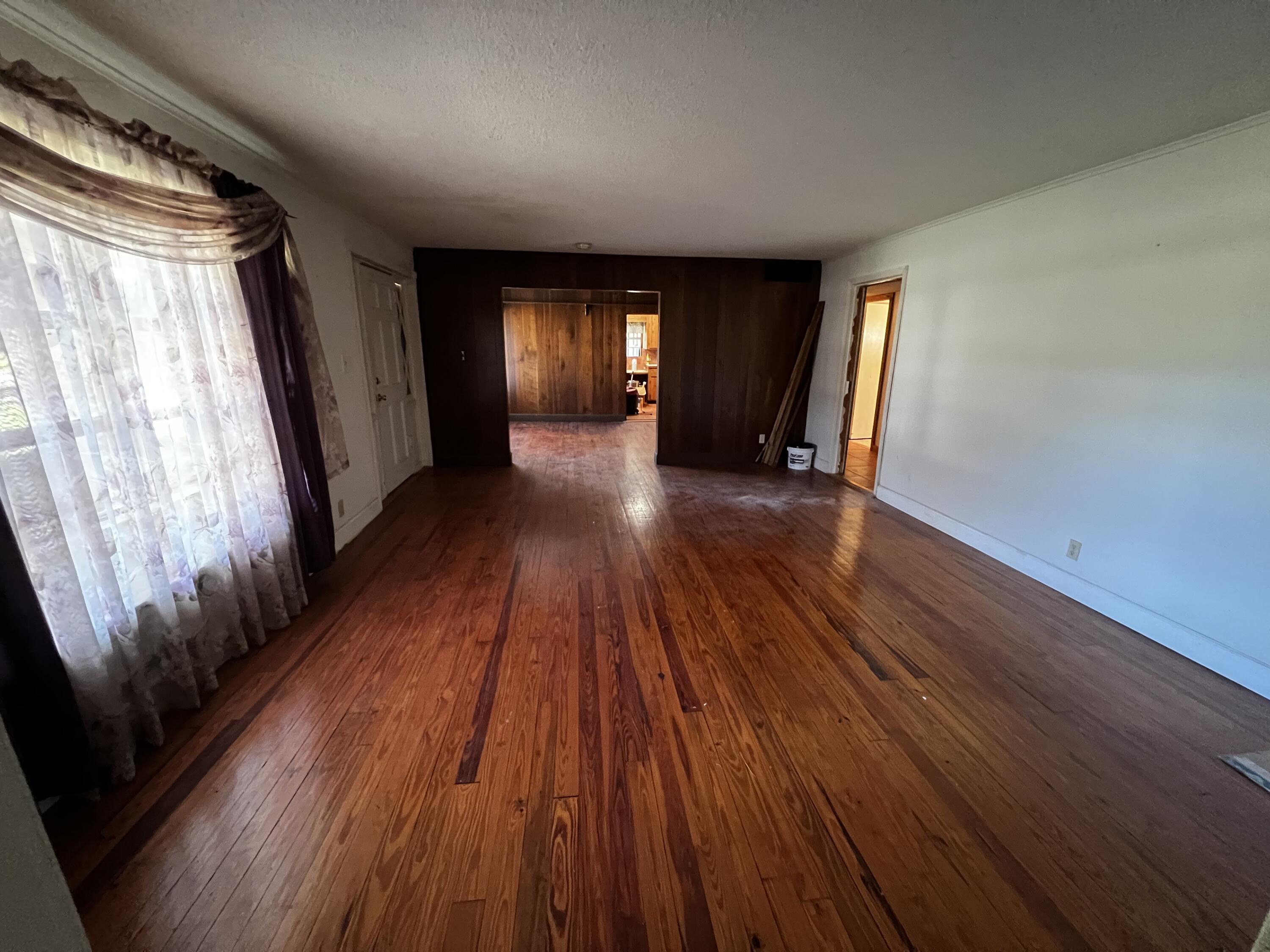 1105 Hartman Road Fort Pierce, FL 34947 - Photo 2 of 24 0CC430E0-0FFC-477C-AE0A-9FCBAB8EA20F