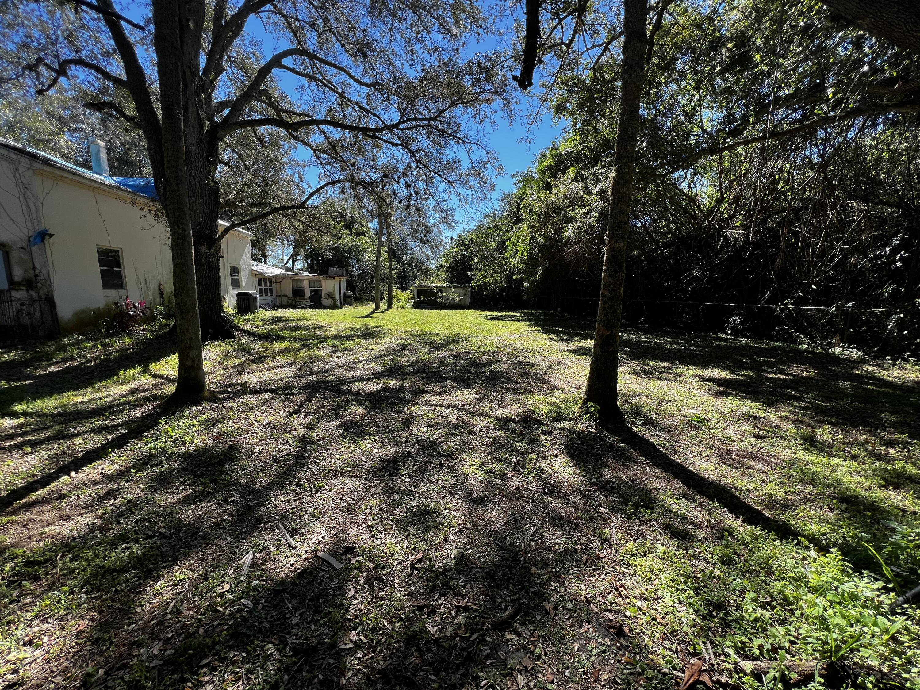 1105 Hartman Road Fort Pierce, FL 34947 - Photo 23 of 24 F76C7B49-18BE-4CD1-9877-09A81FBAAE7D