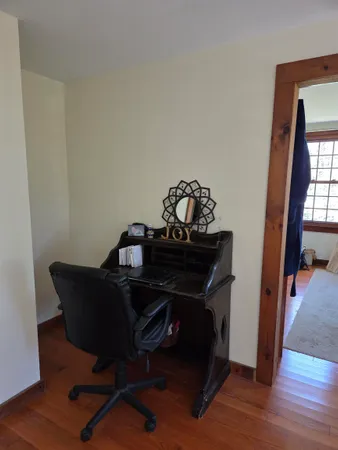 $2,400 | 43 Casalis Road, Peterborough, NH 03458