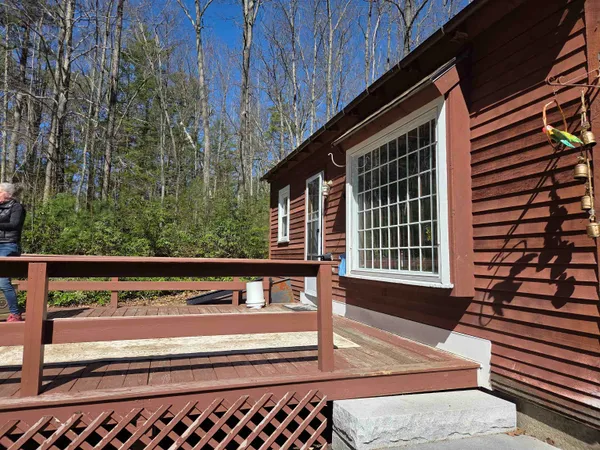 $2,400 | 43 Casalis Road, Peterborough, NH 03458