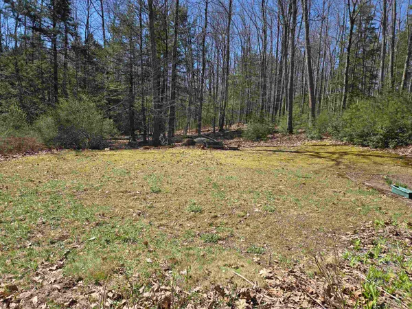 $2,400 | 43 Casalis Road, Peterborough, NH 03458