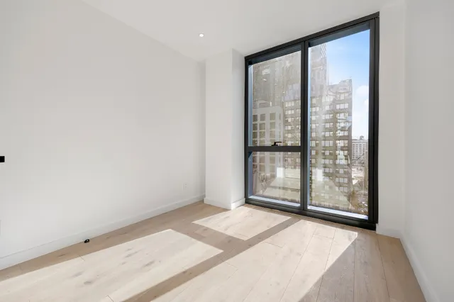 $1,400,000 | 42-62 Hunter Street, Unit PHA | Long Island City