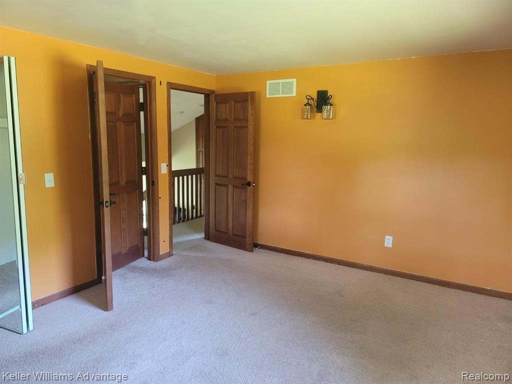 9047 Townley Road Fenton, MI 48430 - Photo 13 of 14