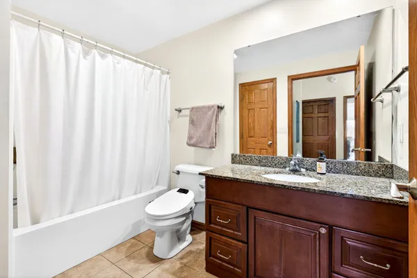 $289,000 | 400 North Richmond Street, Unit 328, Appleton, WI 54911