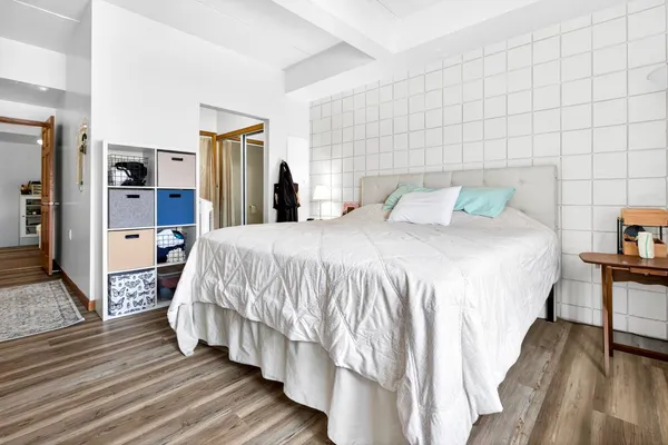 $289,000 | 400 North Richmond Street, Unit 328, Appleton, WI 54911