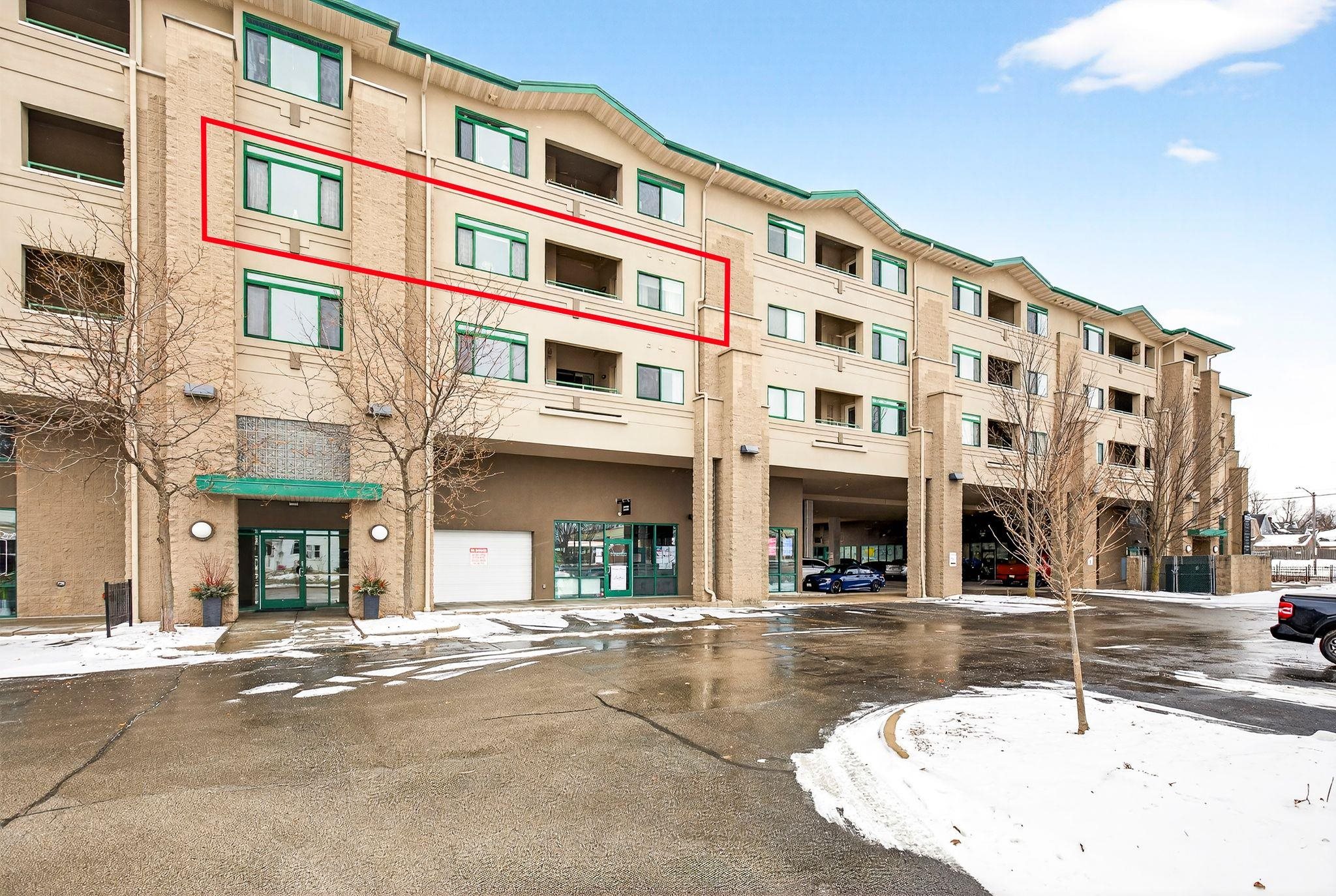 400 North Richmond Street, Unit 328 Appleton, WI 54911 - Photo 2 of 31