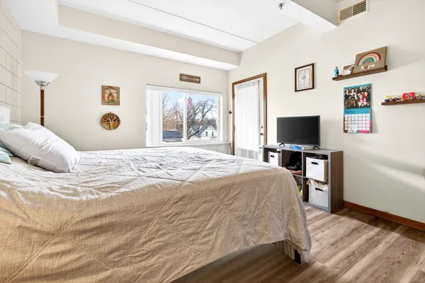 $289,000 | 400 North Richmond Street, Unit 328, Appleton, WI 54911