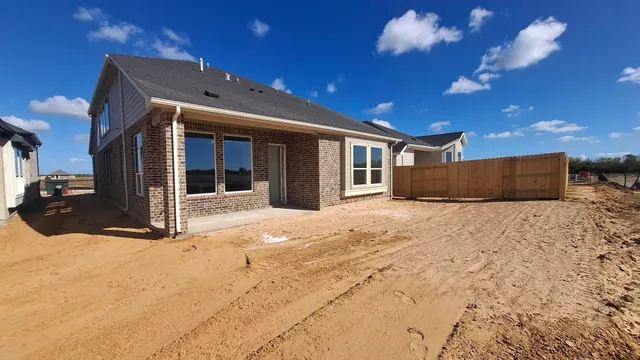 $399,990 | 12105 Harrington Gate Drive, Texas City, TX 77539