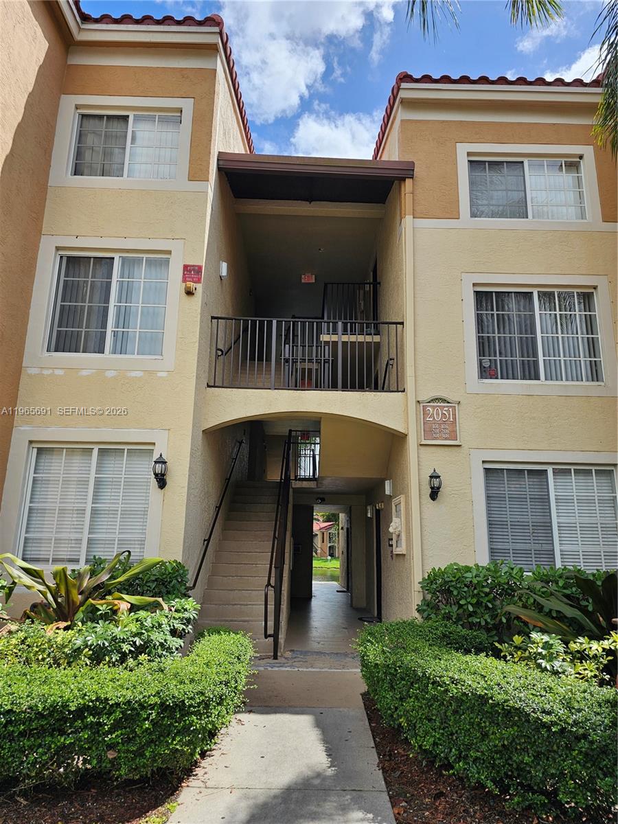 2051 Renaissance Boulevard, Unit 104 Miramar, FL 33025 - Photo 2 of 39