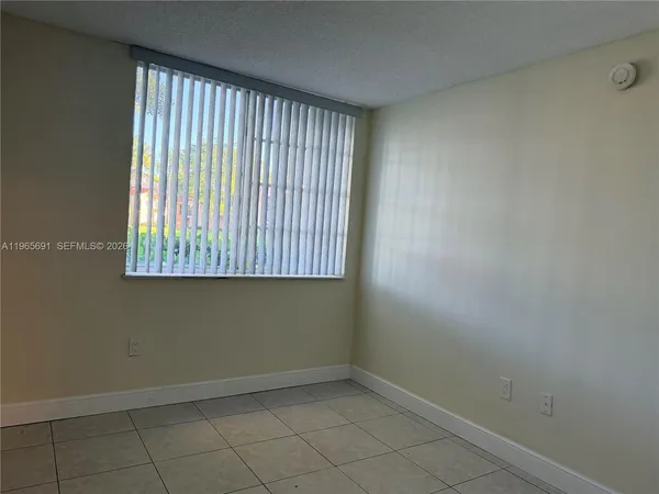 $2,600 | 2051 Renaissance Boulevard, Unit 104, Miramar, FL 33025