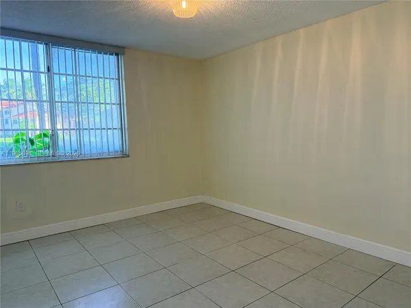 $2,600 | 2051 Renaissance Boulevard, Unit 104, Miramar, FL 33025