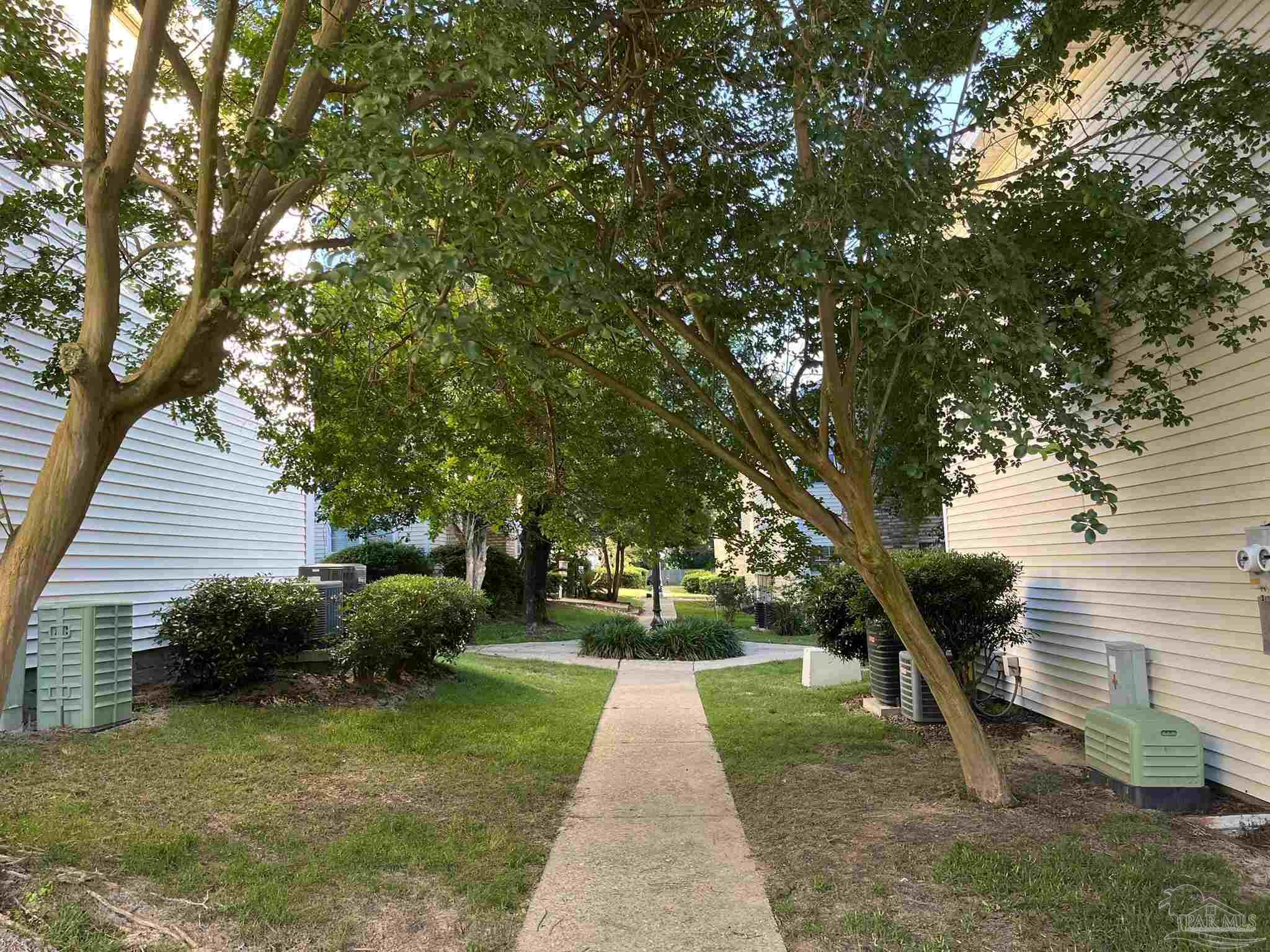 501 East Burgess Road, Unit C2 Pensacola, FL 32504 - Photo 25 of 39