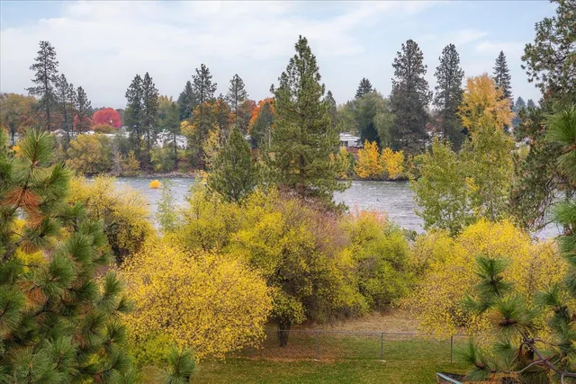 $1,800,000 | 18319 East Riverway Avenue, Unit 18319 E RIVERWAY AVE B, Spokane Valley, WA 99016