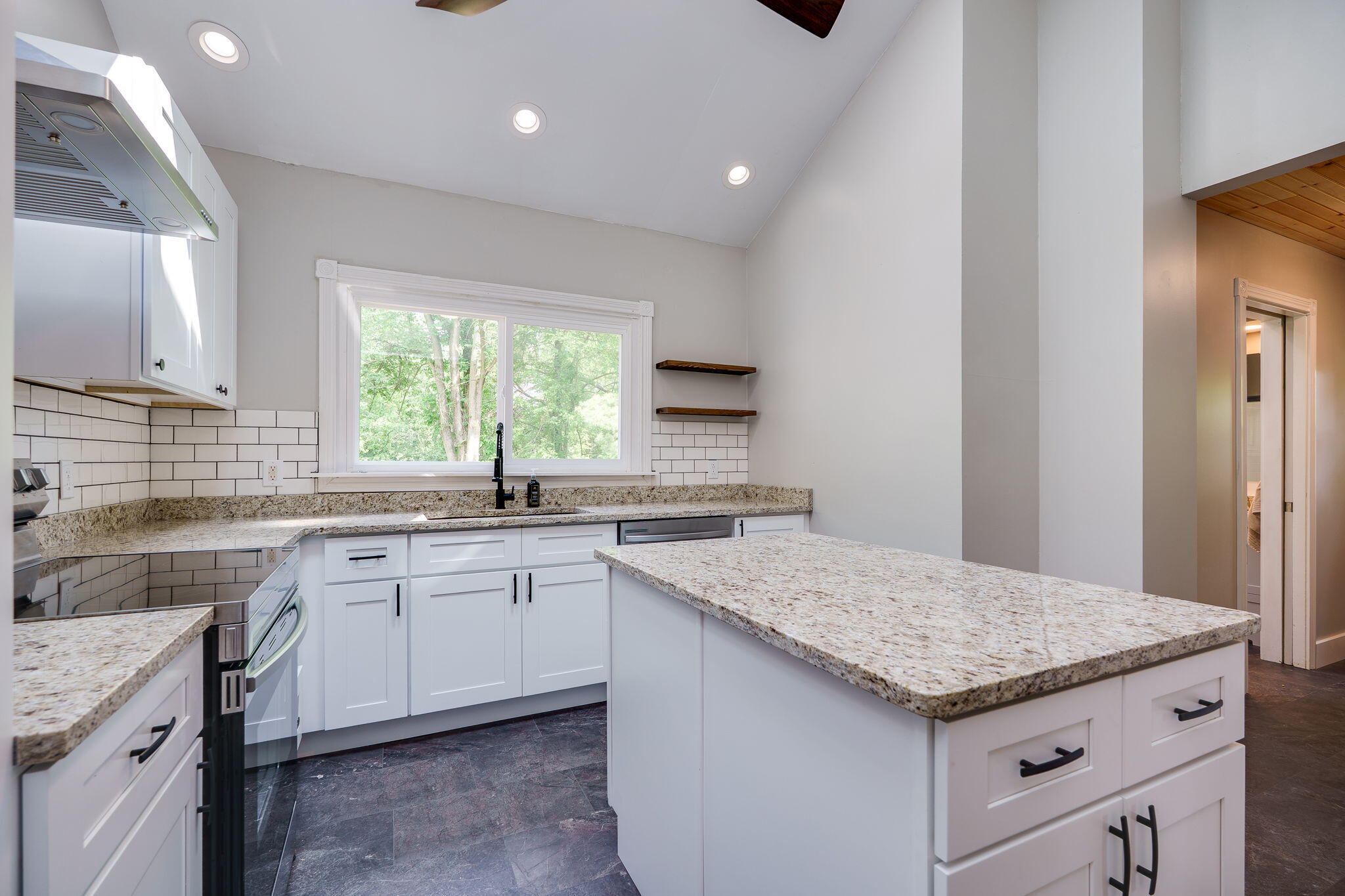 4742 Peacock Road Springfield, OH 45502 - Photo 26 of 70