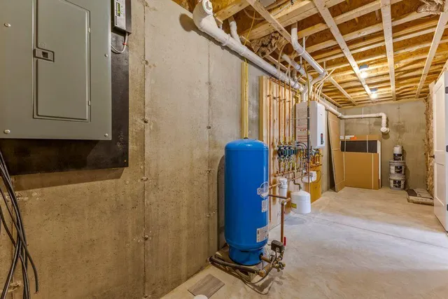 $495,000 | 247 Songo School Road, Naples, ME 04055