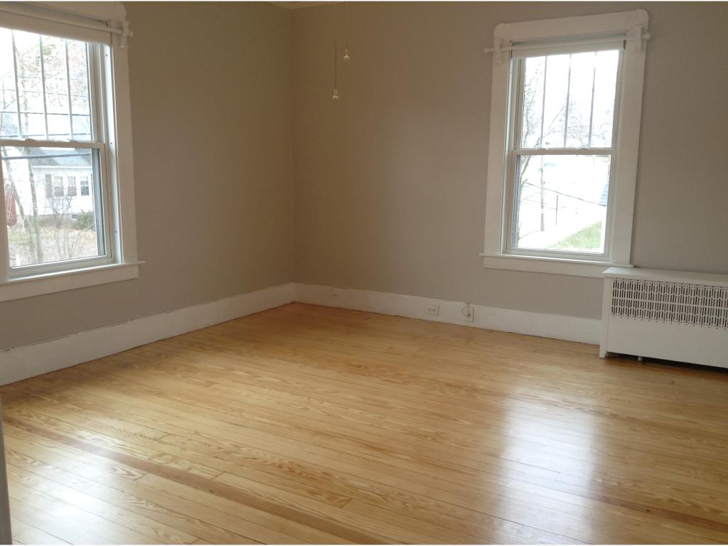 225 Mast Road Manchester, NH 03102 - Photo 11 of 28