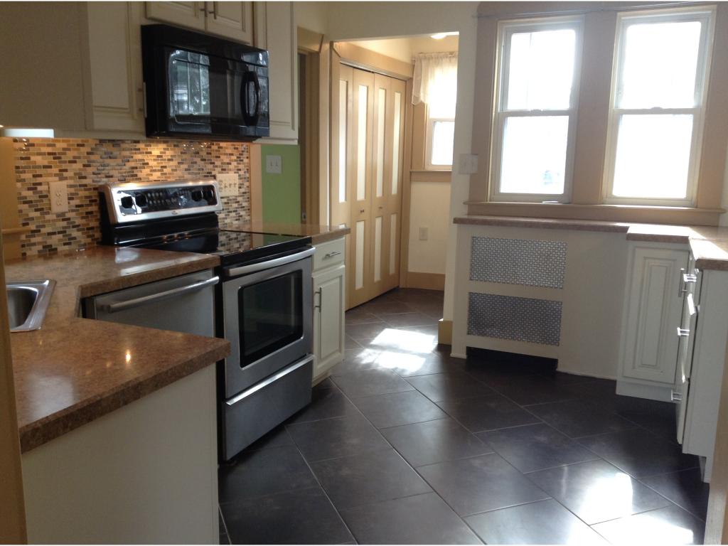 225 Mast Road Manchester, NH 03102 - Photo 5 of 28