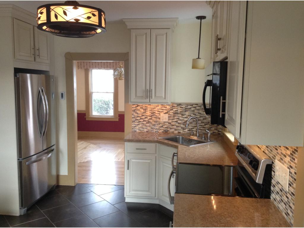 225 Mast Road Manchester, NH 03102 - Photo 6 of 28