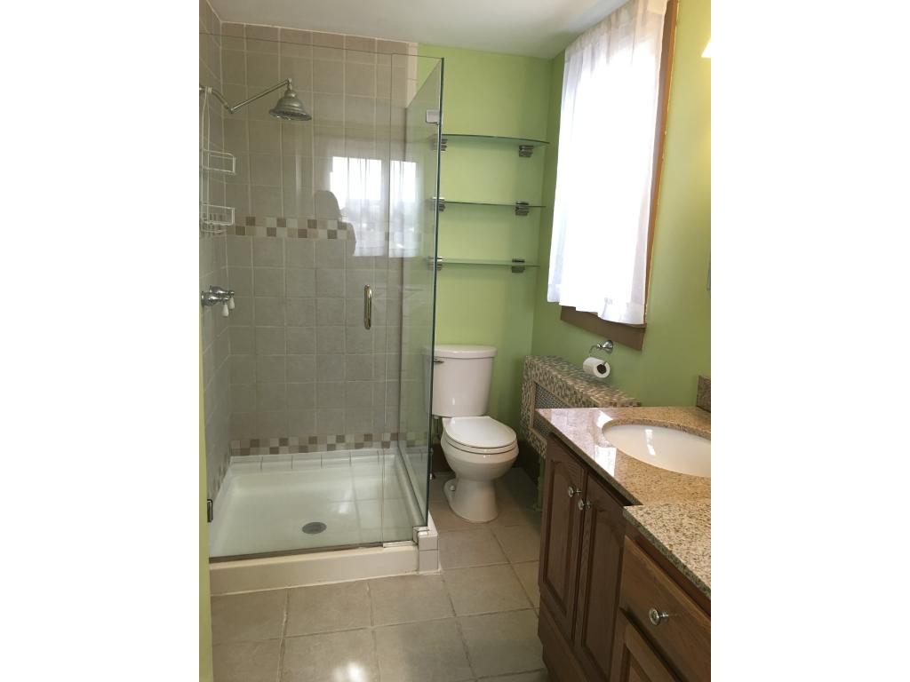 225 Mast Road Manchester, NH 03102 - Photo 10 of 28