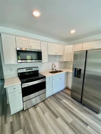 $1,200 | 4301 14th Street Avenue, Bacliff, TX 77518