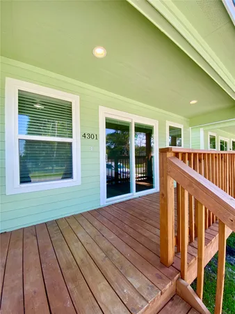 $1,200 | 4301 14th Street Avenue, Bacliff, TX 77518