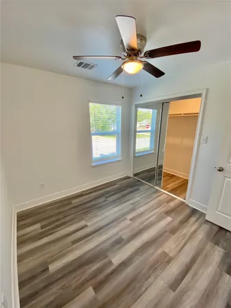 $1,200 | 4301 14th Street Avenue, Bacliff, TX 77518