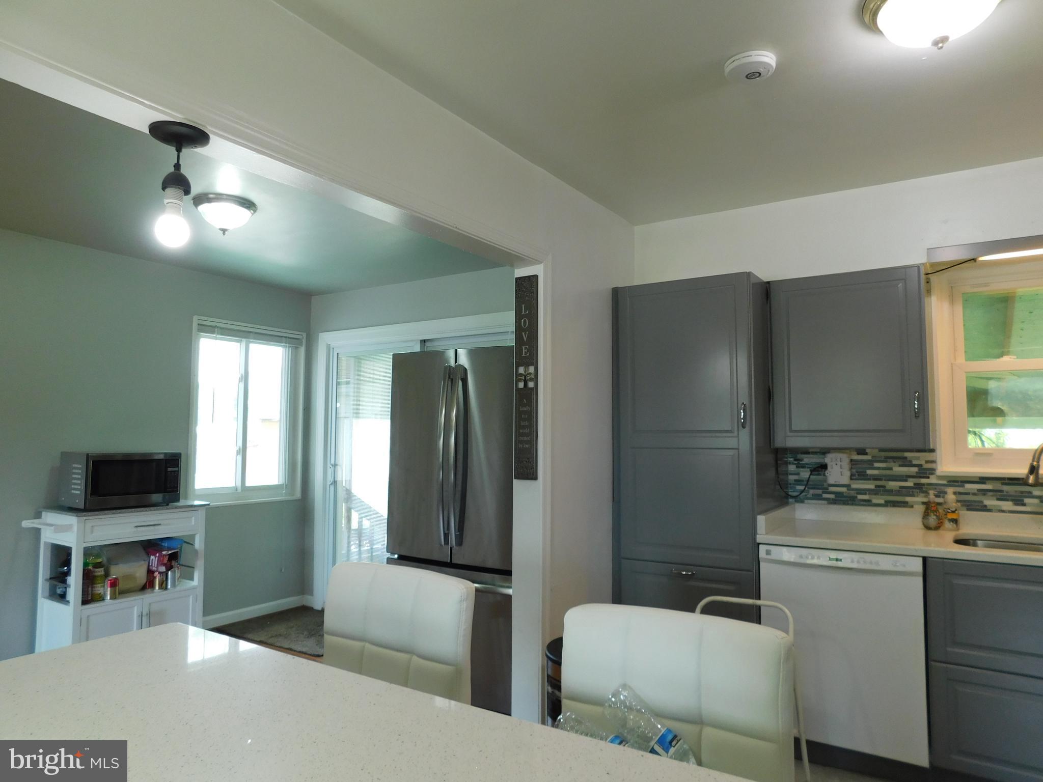 7115 Reservoir Road Springfield, VA 22150 - Photo 14 of 60 Kitchen