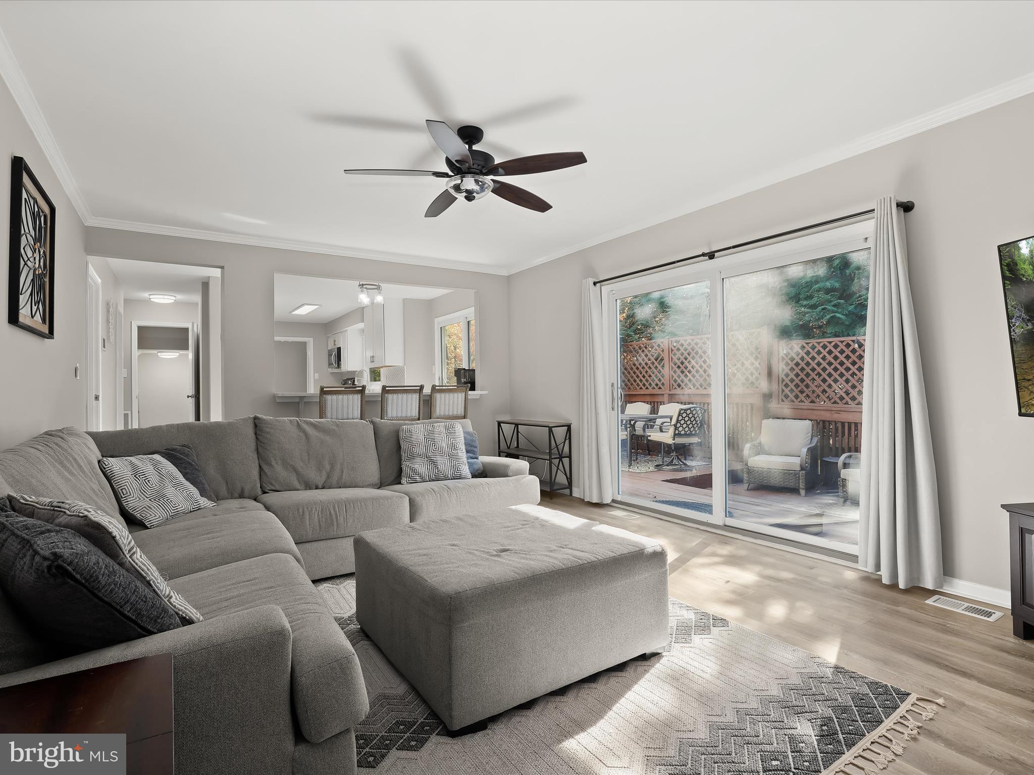 6147 Campfire Columbia, MD 21045 - Photo 22 of 59 Family room