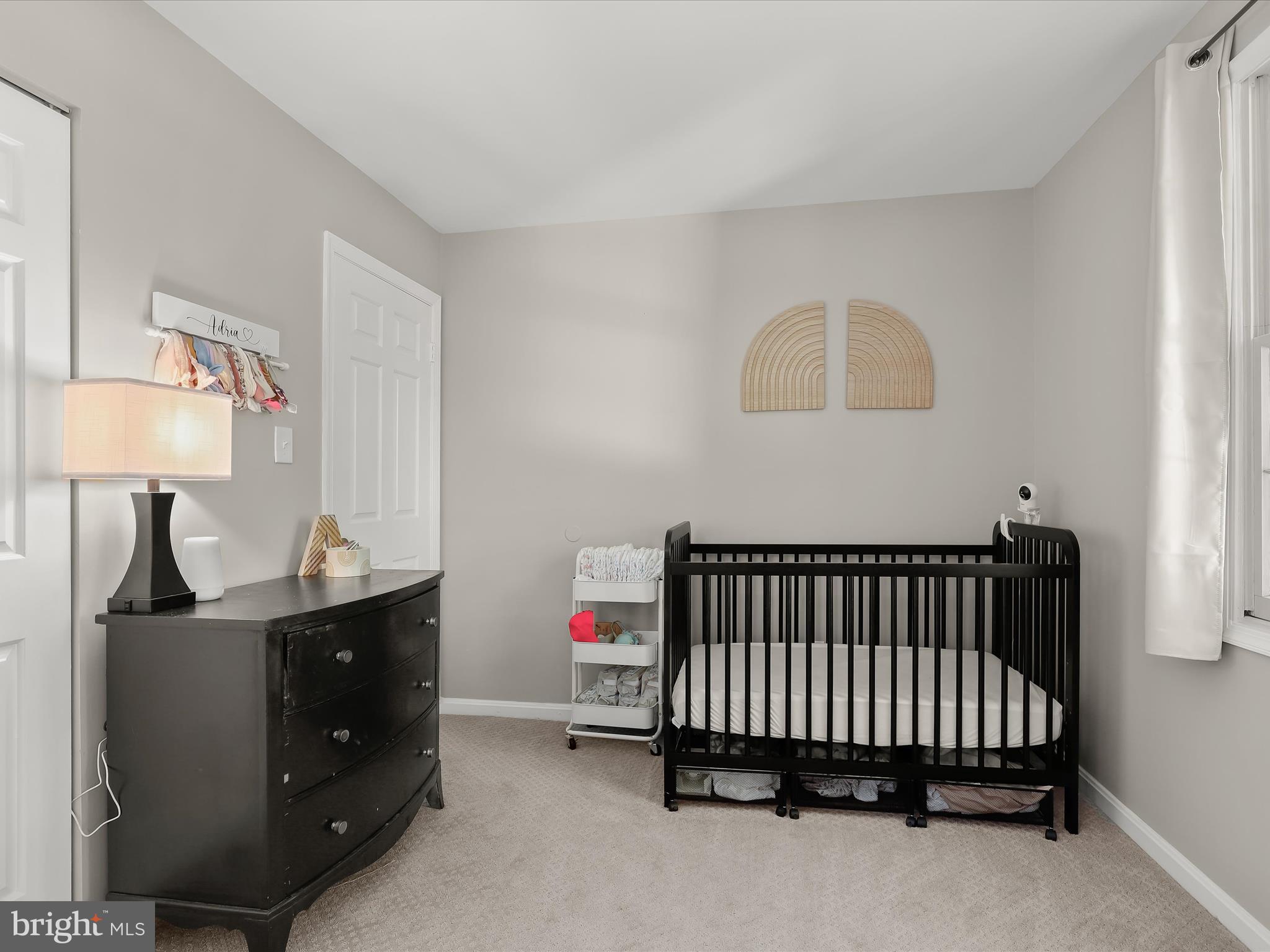 6147 Campfire Columbia, MD 21045 - Photo 31 of 59 Primary sitting room